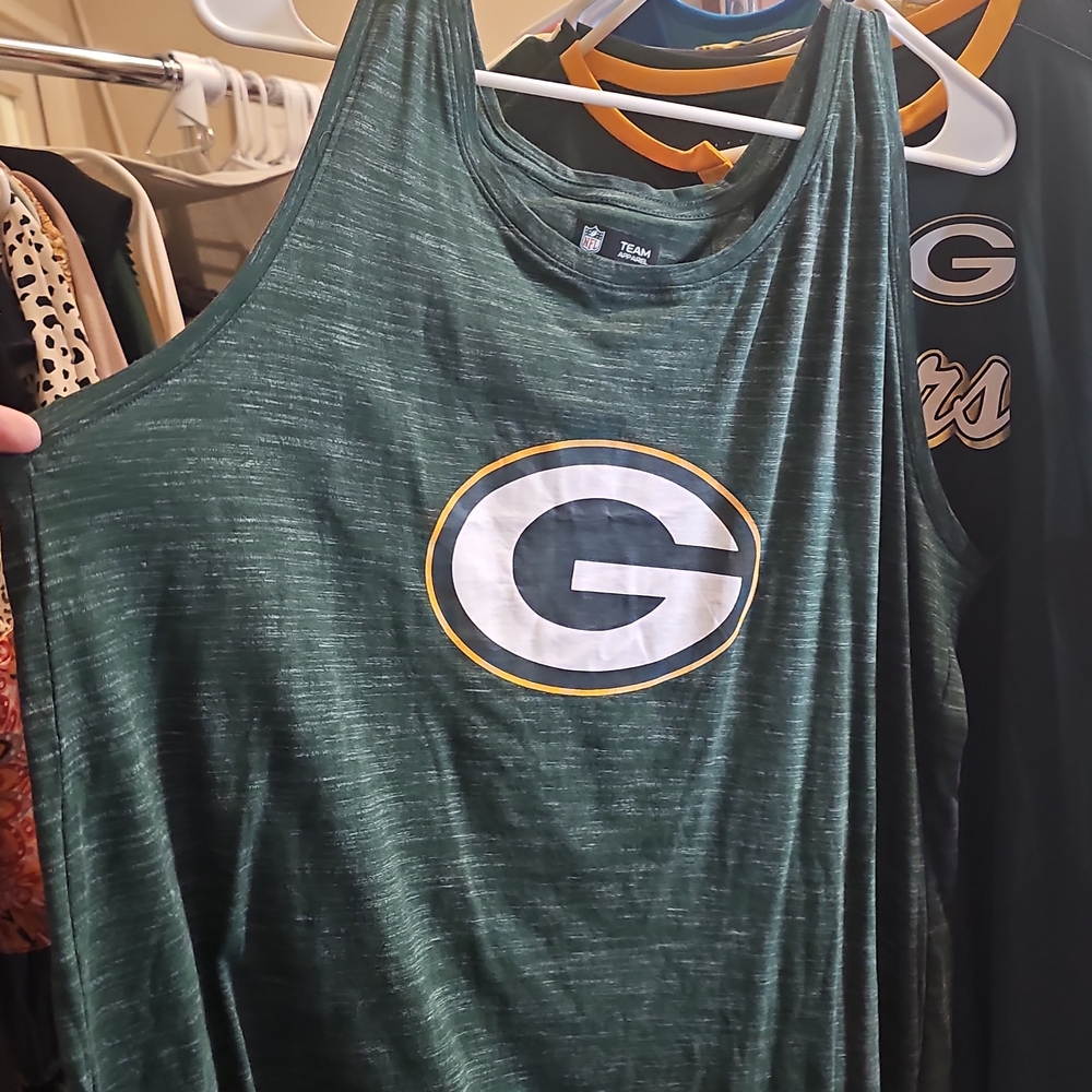 NFL Team Apparel Green Heathered Tank
